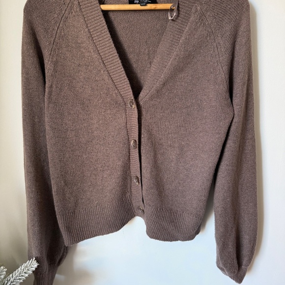 6 items 10 outfits - Picture 6 of 13